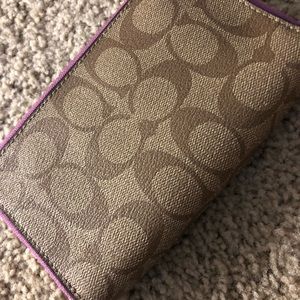 COACH wallet/wristlet🎀👛